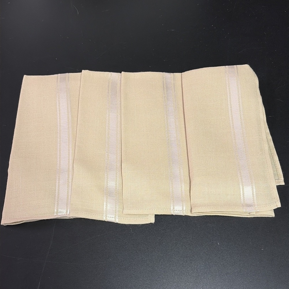 Linen Dinner Napkins 16x16 Set of 4 Beige New Without Box